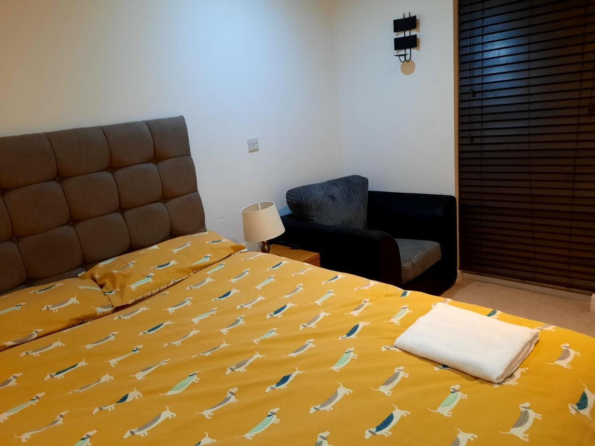 Max'Em Lexington Luxury Apartment สลาว ภายนอก รูปภาพ